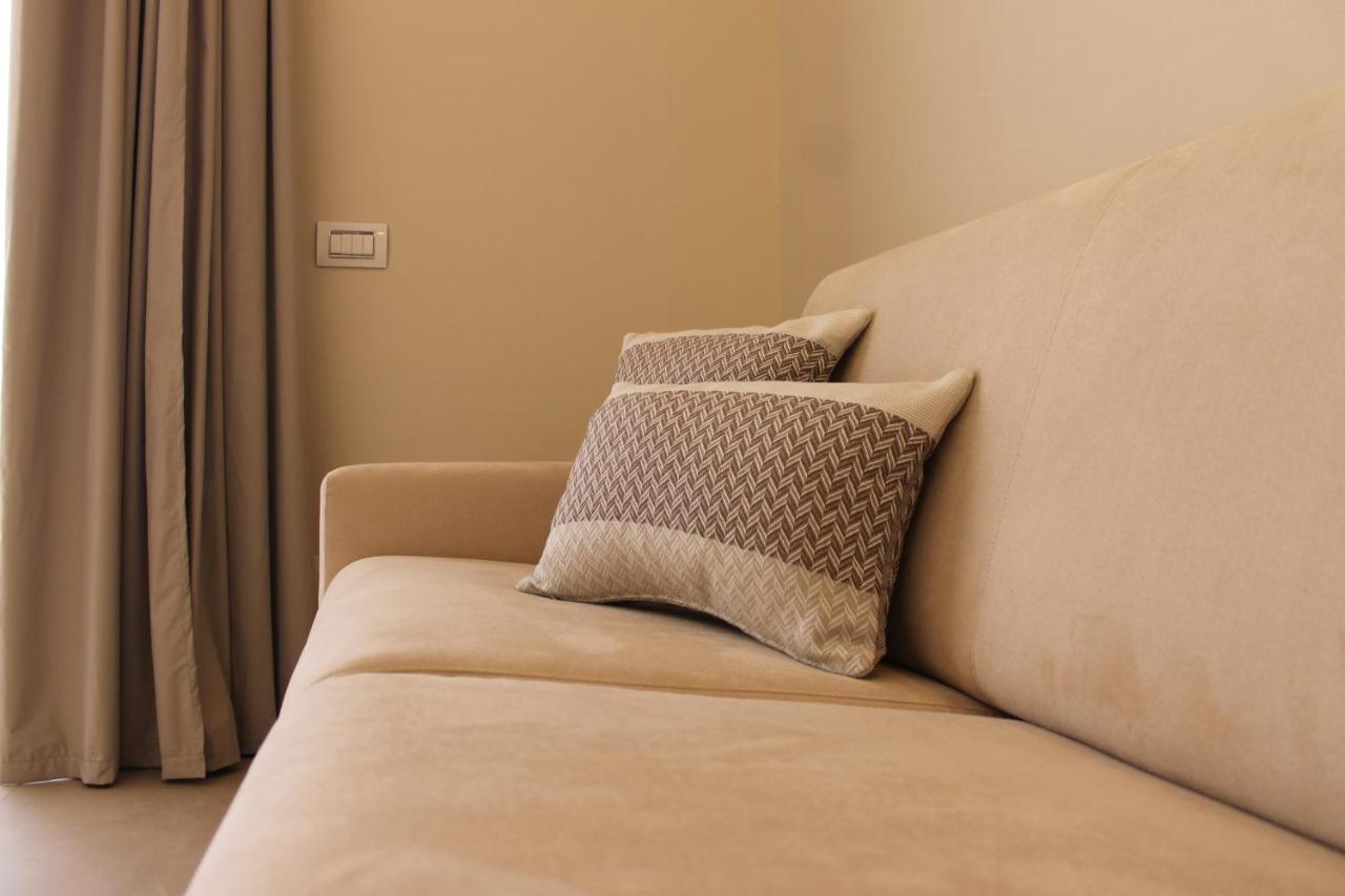 Enjoy Your Stay - Guest House - Olbia Exterior foto