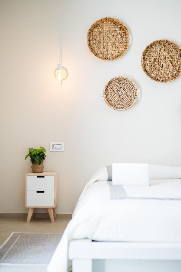 Enjoy Your Stay - Guest House - Olbia Exterior foto